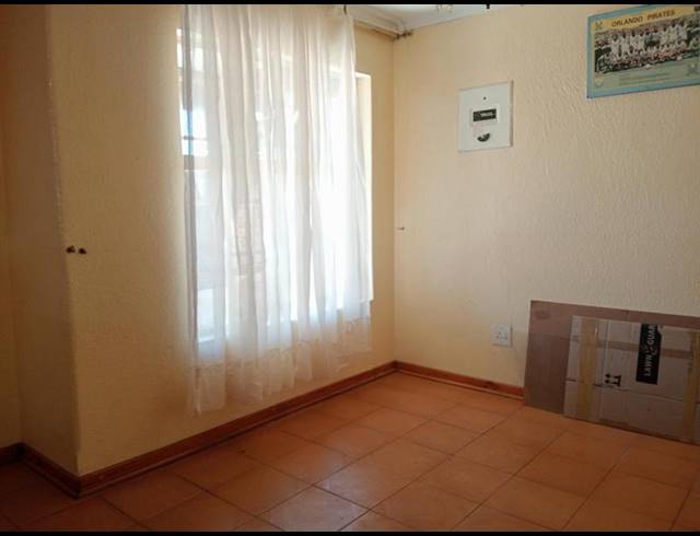 3 BEDROOM HOUSE FOR SALE IN KAGISO